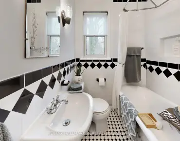 
241 Poplar Plains St Casa Loma, Toronto 4 beds 4 baths 1 garage $3.799M