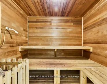 
Heathside  Liverpool, Pickering 3 beds 5 baths 2 garage $1.695M