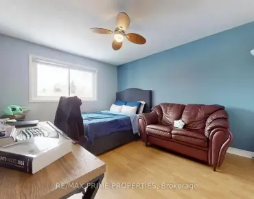 
Listowell  Liverpool, Pickering 3 beds 3 baths 1 garage $750K