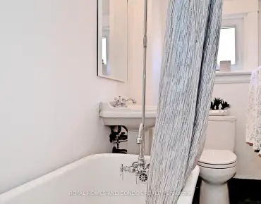 
2941 St Clair Ave E O'Connor-Parkview, Toronto 2 beds 2 baths 1 garage $399.999K