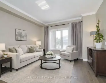 1002 Rambleberry Ave Liverpool, Pickering 5 beds 4 baths 2 garage $1.299M