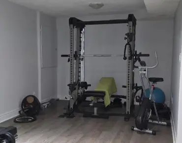 30 Six Nations Ave Woburn, Toronto 3 beds 2 baths 1 garage $1.049M