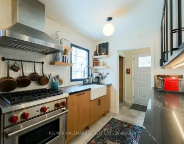 56 Lightwood Dr Thistletown-Beaumonde Heights, Toronto 2 beds 2 baths  garage $599K