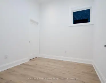 
21 Whitehorn Cres <a href='https://luckyalan.com/community.php?community=Toronto:Don Valley Village'>Don Valley Village, Toronto</a> 5 beds 4 baths 2 garage $1.488M