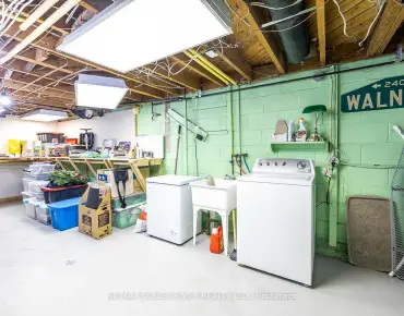 324 Old Yonge St <a href='https://luckyalan.com/community_CN.php?community=Toronto:St. Andrew-Windfields'>St. Andrew-Windfields, Toronto</a> 7 beds 7 baths 3 garage $6.88M