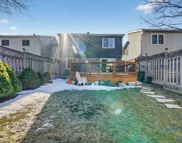 
1610 Rawlings Dr Liverpool, Pickering 3 beds 4 baths 2 garage $899K