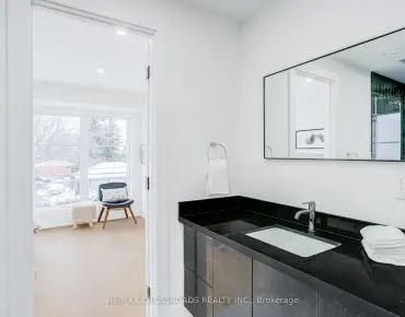 1275 Wharf St Bay Ridges, Pickering 4 beds 3 baths 2 garage $2.6M