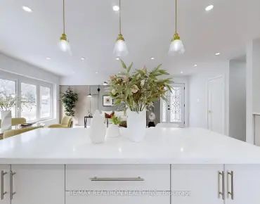 
2540 St Clair Ave E O'Connor-Parkview, Toronto 4 beds 5 baths 1 garage $2.399M