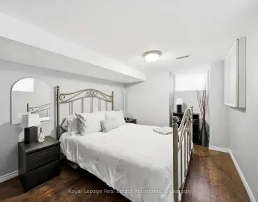 
7 Delverton Pl <a href='https://luckyalan.com/community.php?community=Toronto:Don Valley Village'>Don Valley Village, Toronto</a> 4 beds 3 baths 2 garage $1.125M