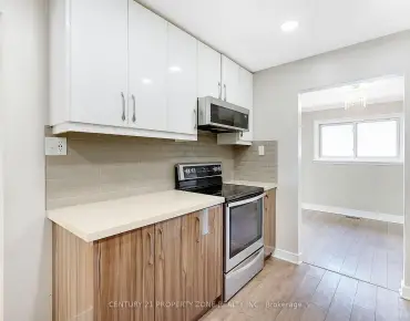 
Marshcourt  Village East, Pickering 3 beds 3 baths 2 garage $837.5K