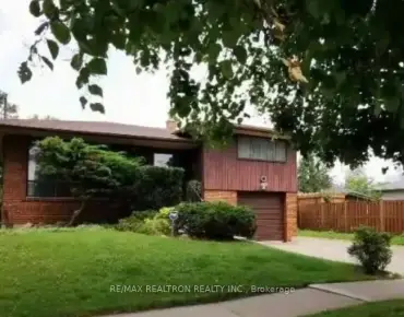 39 Earlton Rd Tam O'Shanter-Sullivan, Toronto 4 beds 3 baths 1 garage $1.08M
