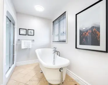 
Wildwood  Brock Ridge, Pickering 3 beds 4 baths 2 garage $994K