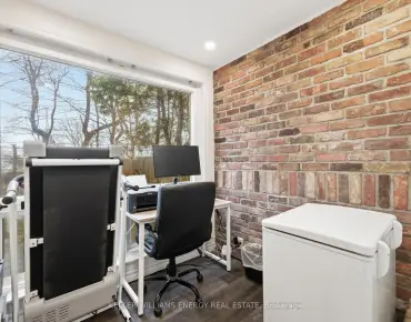 
538 McRoberts Ave Caledonia-Fairbank, Toronto 2 beds 2 baths  garage $819K