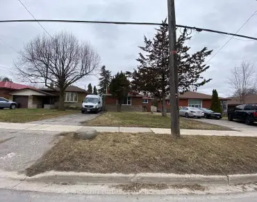 
1206 Brimley Rd Bendale, Toronto 3 beds 1 baths  garage $600K
