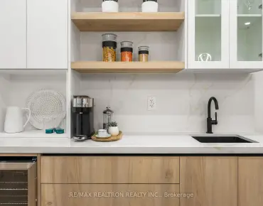 28 Ternhill Cres <a href='https://luckyalan.com/community_CN.php?community=Toronto:Banbury-Don Mills'>Banbury-Don Mills, Toronto</a> 4 beds 6 baths 2 garage $3.488M