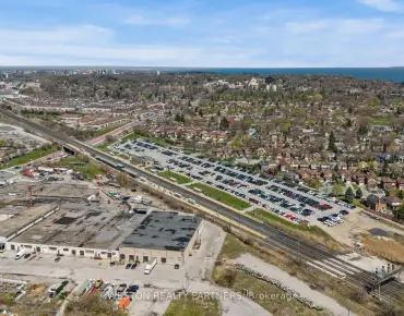 
372-374 Kennedy Rd Clairlea-Birchmount, Toronto  beds  baths  garage $3.35M
