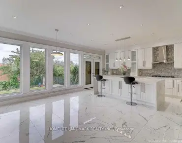 356 Cook Rd York University Heights, Toronto 5 beds 5 baths 2 garage $1.03M