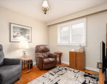 195 Rhodes Ave Greenwood-Coxwell, Toronto 2 beds 1 baths  garage $850K