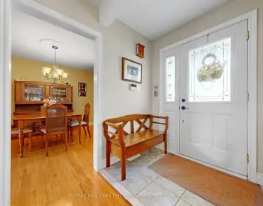 
865 Vicki Dr West Shore, Pickering 3 beds 2 baths  garage $789K