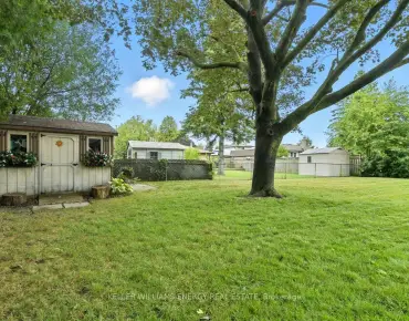 55 Cleta Dr Kennedy Park, Toronto 1 beds 2 baths 1 garage $829K