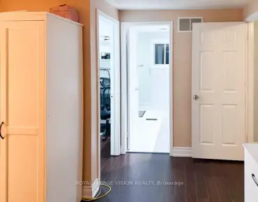 
Wildwood  Brock Ridge, Pickering 3 beds 4 baths 2 garage $994K