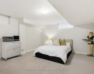 
Marksbury  West Shore, Pickering 4 beds 4 baths 2 garage $1.449M