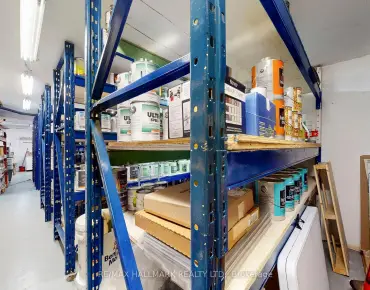 
683 Glengrove Ave Yorkdale-Glen Park, Toronto 3 beds 2 baths 1 garage $1.349M