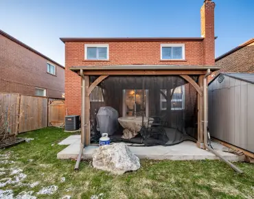 
Rose Park  <a href='https://luckyalan.com/community.php?community=Toronto:Rosedale-Moore Park'>Rosedale-Moore Park, Toronto</a> 5 beds 6 baths  garage $5.495M