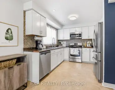 
1994 Faylee Cres Liverpool, Pickering 3 beds 2 baths 1 garage $799K