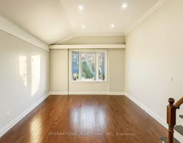 41 Chipwood Cres <a href='https://luckyalan.com/community_CN.php?community=Toronto:Pleasant View'>Pleasant View, Toronto</a> 4 beds 4 baths 1 garage $999.888K