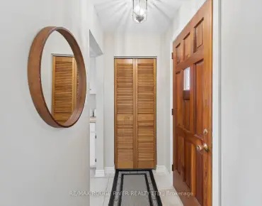 672 Pleasant St Bay Ridges, Pickering 4 beds 2 baths 1 garage $899.9K
