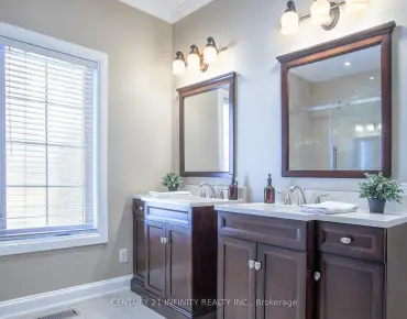 1501 Kodiak St Rural Pickering, Pickering 3 beds 5 baths 3 garage $2.1M
