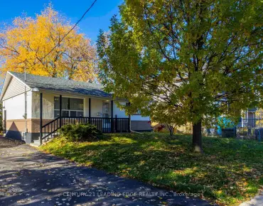 
72 Dogwood Cres Bendale, Toronto 3 beds 2 baths 1 garage $799K