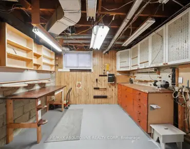 
45 Beamsville Dr L'Amoreaux, Toronto 4 beds 4 baths 2 garage $1.175M