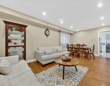 
162 Medland St Junction Area, Toronto 5 beds 3 baths  garage $1.798M