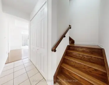 
13 Yates Ave Clairlea-Birchmount, Toronto 4 beds 3 baths 1 garage $979K
