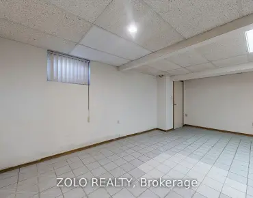 45 Harris Park Dr Clairlea-Birchmount, Toronto 3 beds 4 baths 2 garage $1.325M