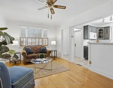 
10 Eastgate Cres Clairlea-Birchmount, Toronto 3 beds 2 baths  garage $819.9K