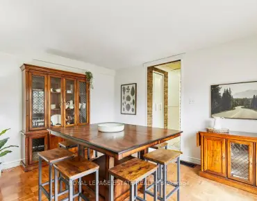 
24 True Davidson Dr <a href='https://luckyalan.com/community.php?community=Toronto:Leaside'>Leaside, Toronto</a> 5 beds 5 baths 2 garage $4.195M