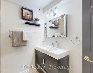 
32 Edenbrook Hill Edenbridge-Humber Valley, Toronto 6 beds 4 baths 2 garage $2.999M