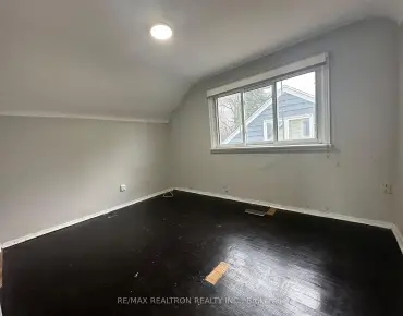 28 Camwood Cres <a href='https://luckyalan.com/community_CN.php?community=Toronto:Parkwoods-Donalda'>Parkwoods-Donalda, Toronto</a> 4 beds 4 baths 1 garage $2.588M