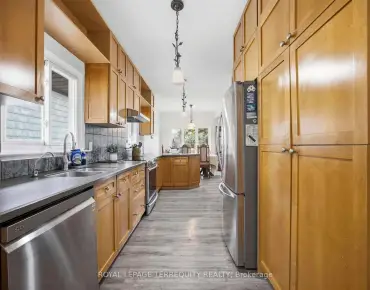 
971 Oklahoma Dr West Shore, Pickering 3 beds 3 baths  garage $899.9K
