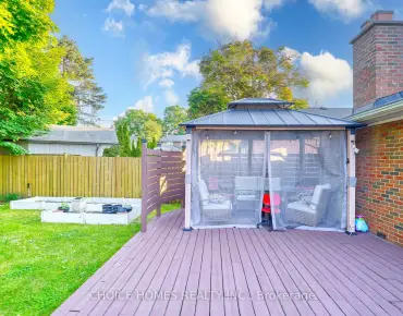 91 Atlee Ave Birchcliffe-Cliffside, Toronto 4 beds 6 baths 2 garage $2.25M