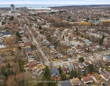 1249 Fieldstone Circ Liverpool, Pickering 4 beds 5 baths 2 garage $1.33M