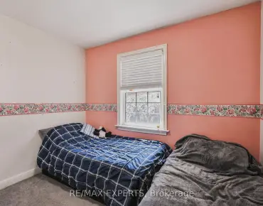 
15 Lantos Crt W Downsview-Roding-CFB, Toronto 4 beds 3 baths 2 garage $1.199M