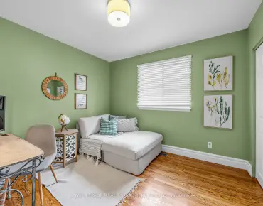 
172 Melrose Ave <a href='https://luckyalan.com/community.php?community=Toronto:Lawrence Park North'>Lawrence Park North, Toronto</a> 3 beds 2 baths  garage $1.649M