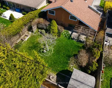 
57 Copping Rd Morningside, Toronto 3 beds 2 baths 1 garage $799.9K