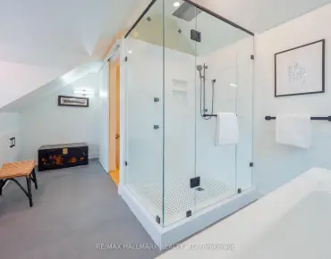 309 Rathburn Rd Islington-City Centre West, Toronto 2 beds 1 baths 1 garage $998K