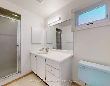 238 Roselawn Ave <a href='https://luckyalan.com/community_CN.php?community=Toronto:Yonge-Eglinton'>Yonge-Eglinton, Toronto</a> 3 beds 4 baths  garage $1.799M