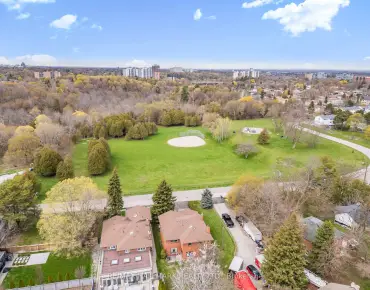 11 Greenvale Terr West Hill, Toronto 3 beds 4 baths 2 garage $1.4M
